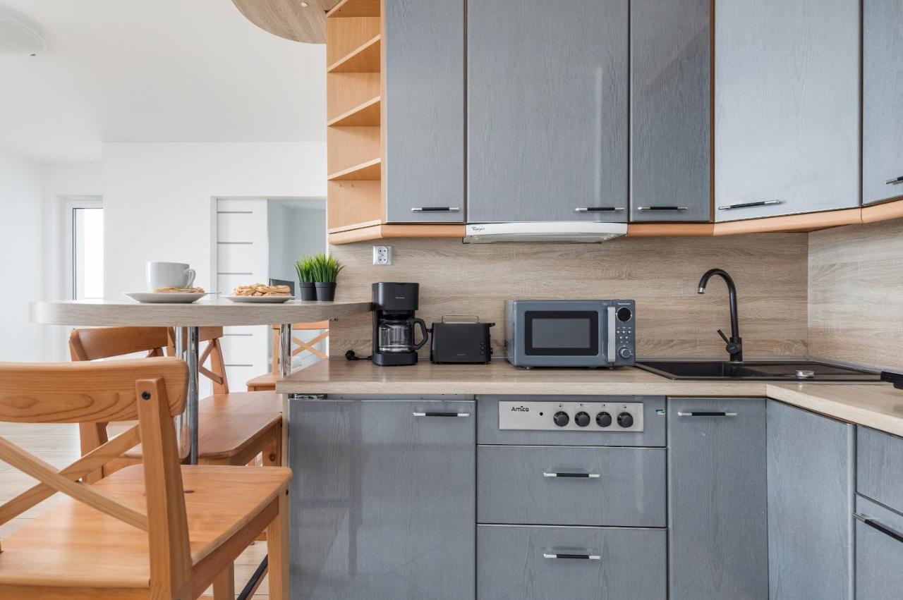 Apartament Przy Plazy - Campingowa - Widok Na Morze By Noclegi Renters مينززدرويه المظهر الخارجي الصورة
